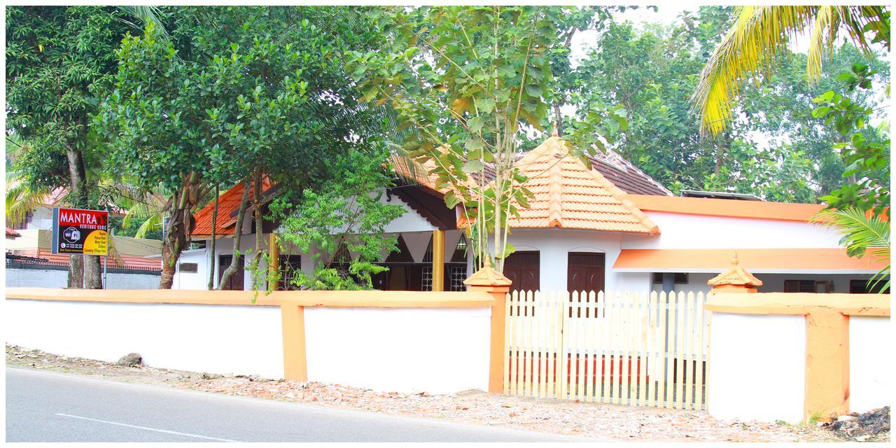 Mantra Heritage Home Alappuzha Esterno foto