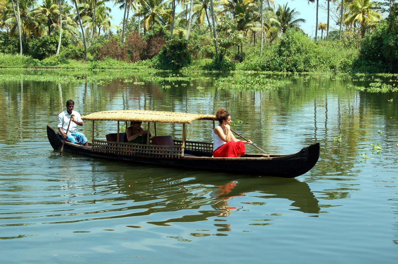 Mantra Heritage Home Alappuzha Esterno foto
